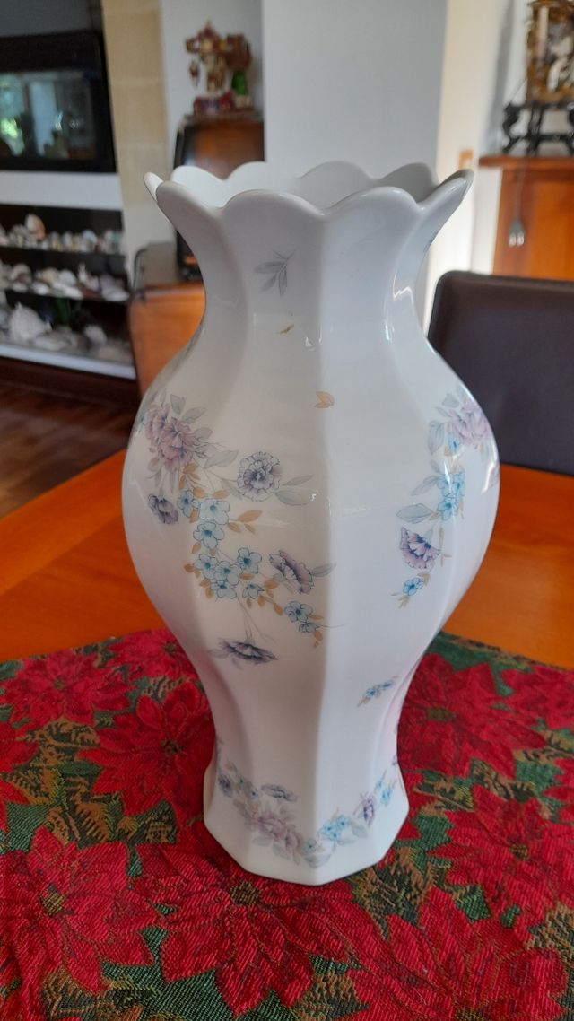 vaso vintage in porcellana