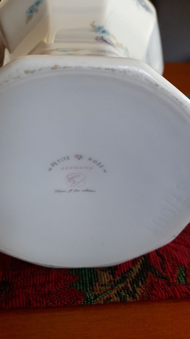 vaso vintage in porcellana