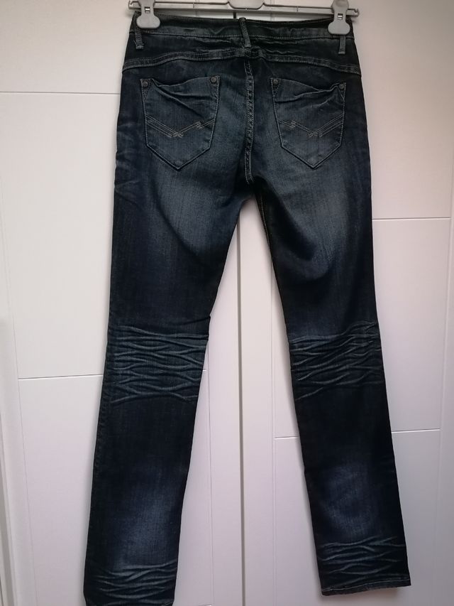 Jeans scuro