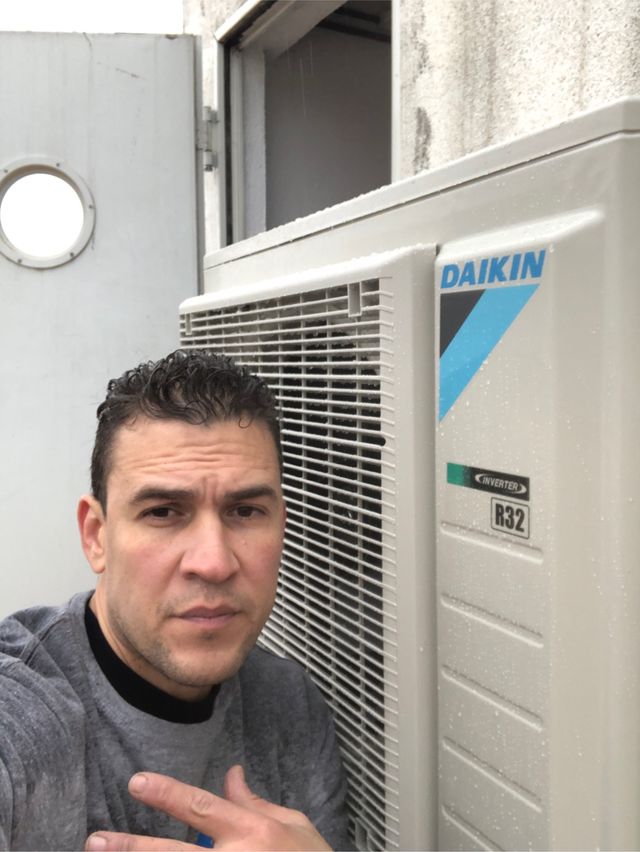 AIRE ACONDICIONADO BOMBA DE CALOR