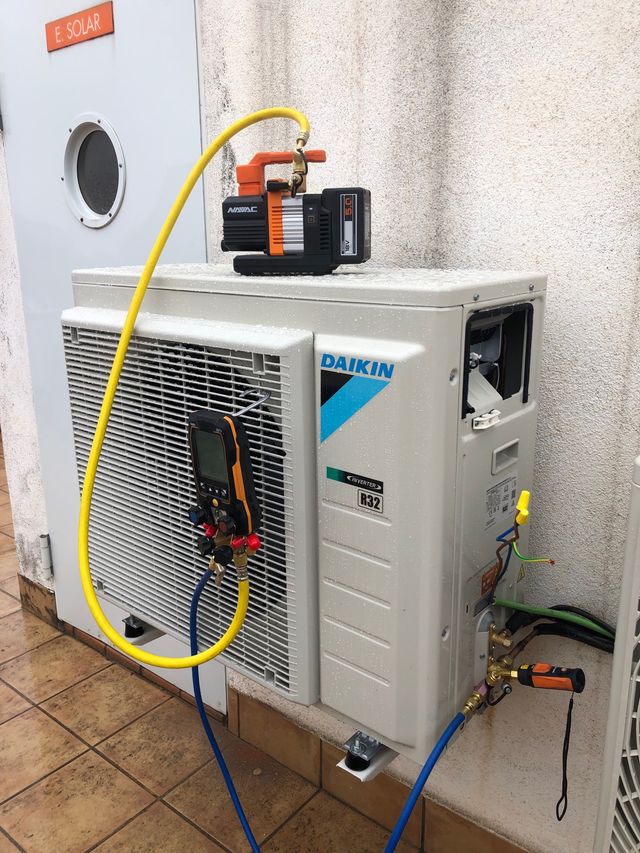 AIRE ACONDICIONADO BOMBA DE CALOR