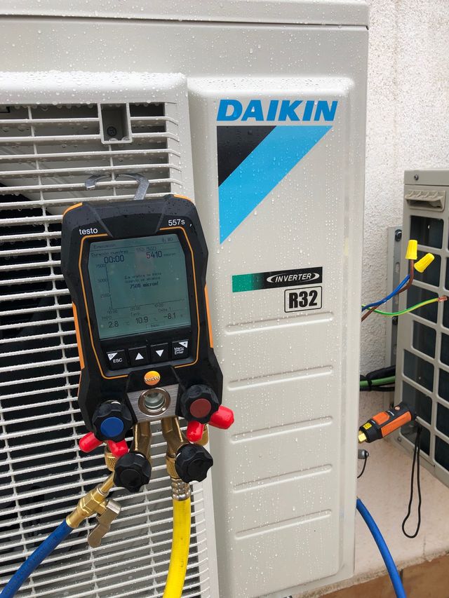 AIRE ACONDICIONADO BOMBA DE CALOR