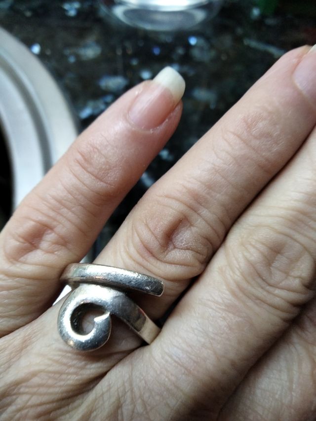 anillo sólido de plata