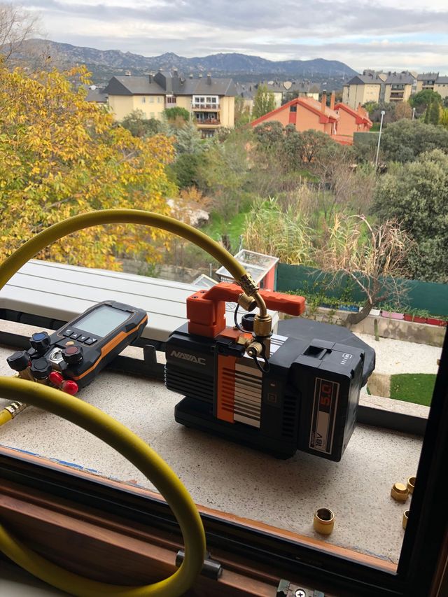 INSTALADOR AIRE ACONDICIONADO