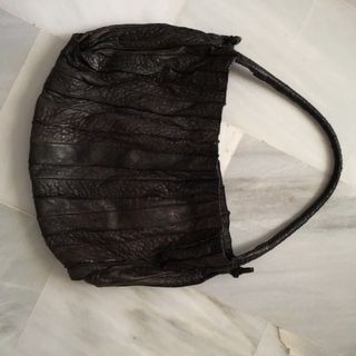 Bolso abanico Lupo. Piel marrón