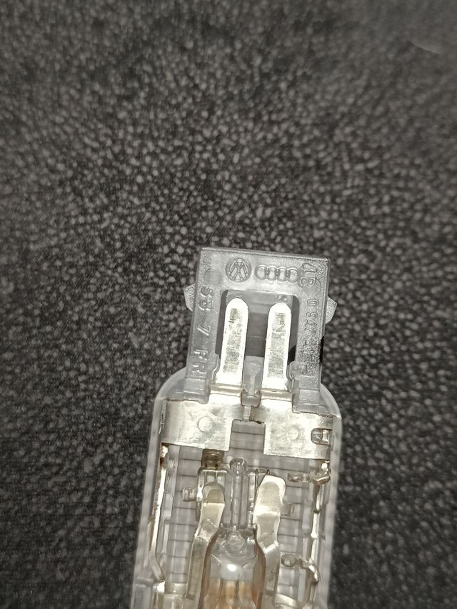 Luces y plafón interior Audi, originales.