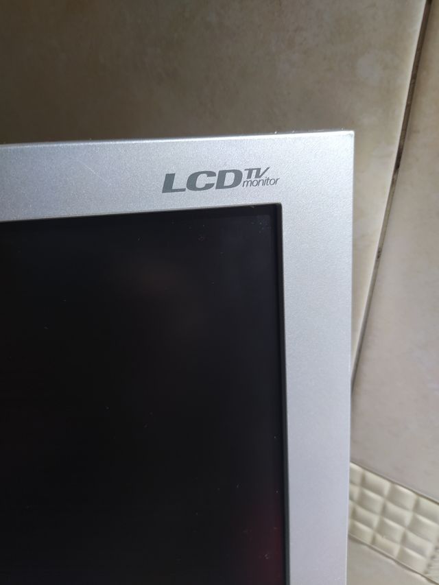 monitor Samsung y tdt