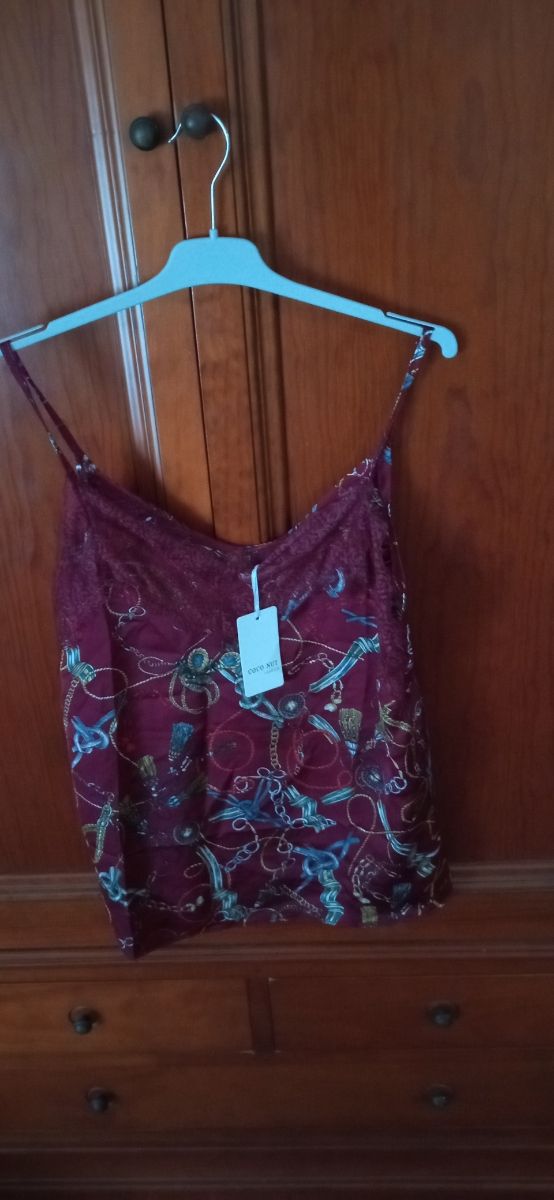 Top crop estampado para chica de CocoNut.