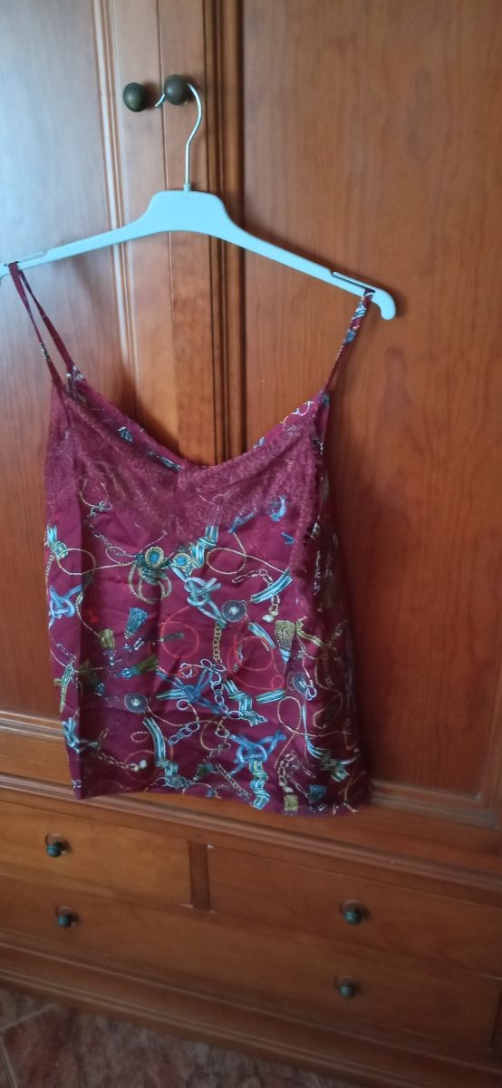 Top crop estampado para chica de CocoNut.