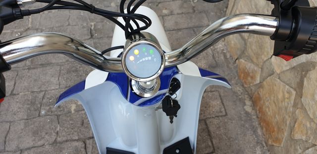 MINI MOTO ELECTRICA 250W