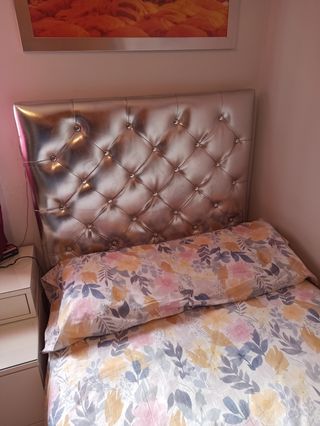 cabecero polipiel plateado 90cms
