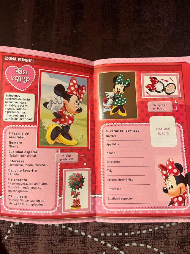 Álbum Completo MINNIE Smart Life! de Disney