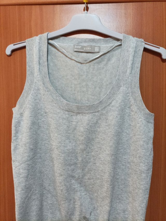 chaleco gris Mango talla S