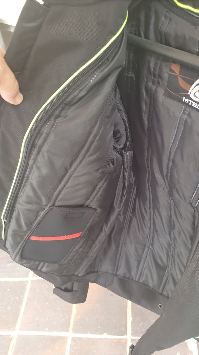 Chaqueta de cordura.   MTECH