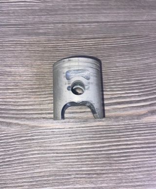 PISTON HONDA NSR 75
