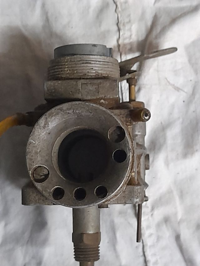 Smontaggio del carburatore Amal