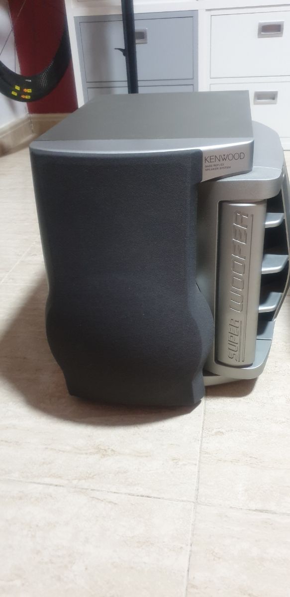 Cadena de música Kenwood 3x135 w