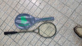 Vendo raqueta de squash 
