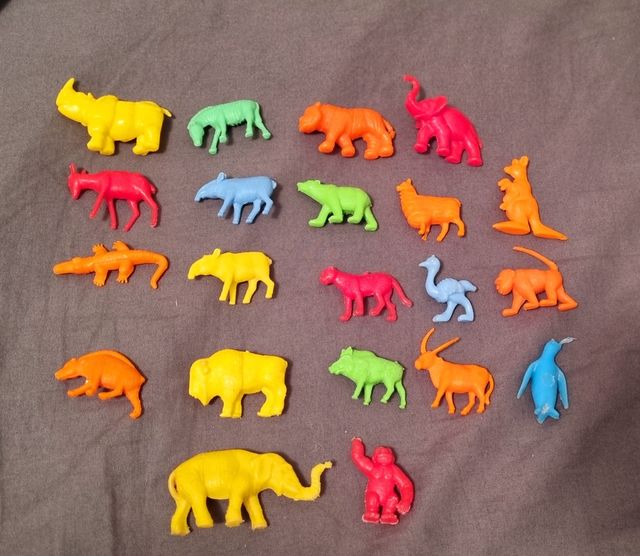 Lote 21 figuras Dunkin animales