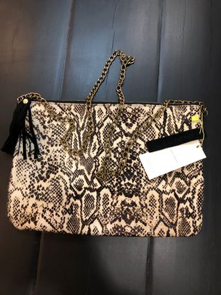 Bolso de piel nuevo