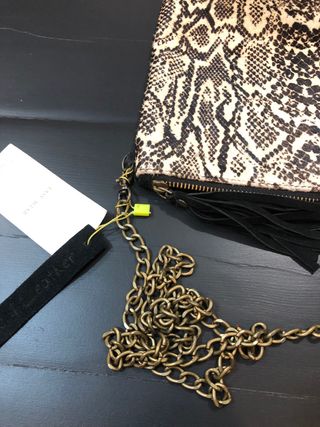 Bolso de piel nuevo