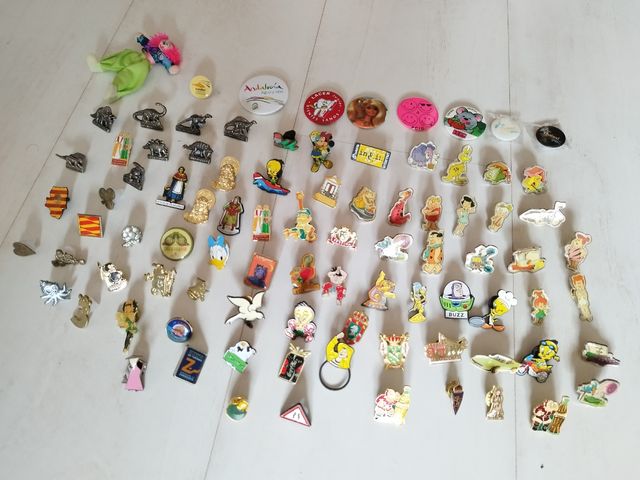 Colección de pins