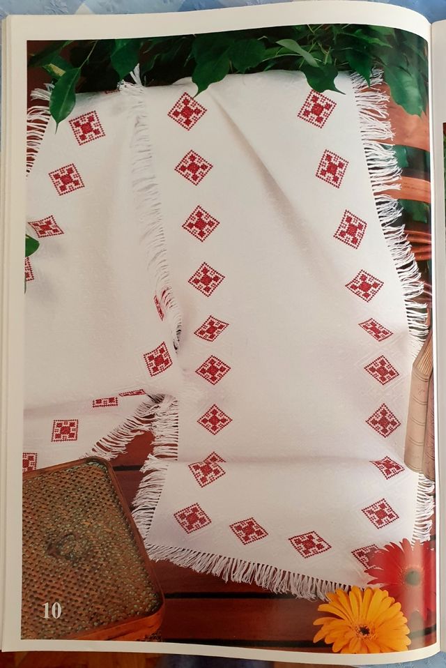 Manteles en punto de cruz por encargo