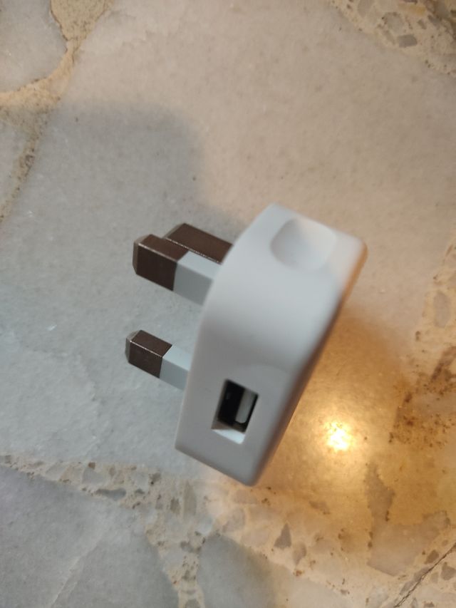 Cargador Iphone inglés