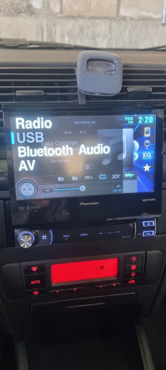 PIONEER AVH X7500BT BLUETOOTH USB AUX MIXTRAK Dj de segunda mano por 95 EUR en Cáceres en WALLAPOP