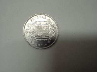 moneda de 5 pesetas de 1949 con la estrella 50 