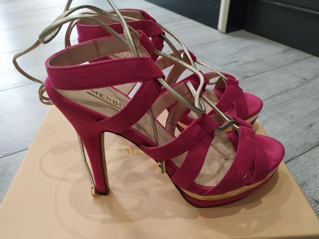 Sandalia fucsia Membur