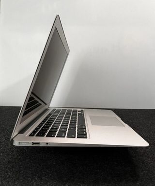 LOTE Apple MacBook+ 2 iphone +tablet