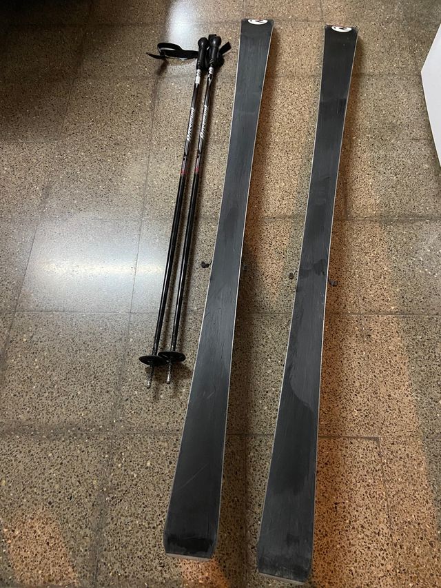 Esquis +palos, marca Rossignol, largo esquis 176cm