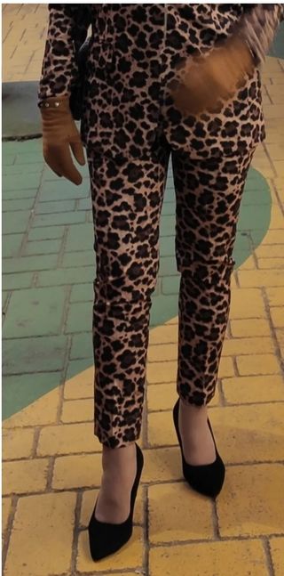 Traje de pantalón estampado leopardo S
