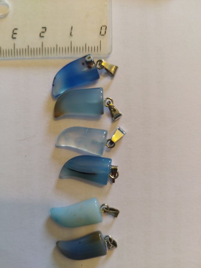 colmillo ágata azul