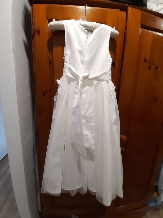 vestido de fiesta para niña.