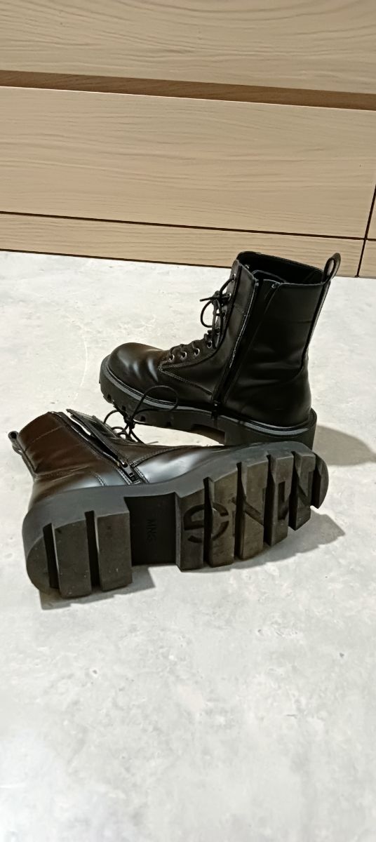 Botas mujer MANGO