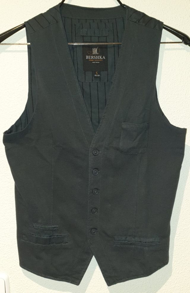 Chaleco de vestir Bershka