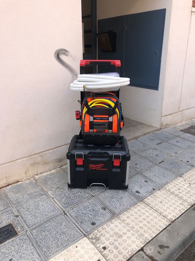 INSTALADOR AIRE ACONDICIONADO