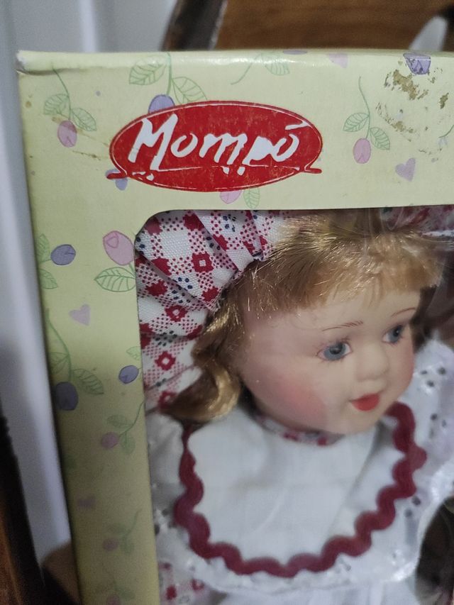 Muñeca de porcelana a estrenar años 60