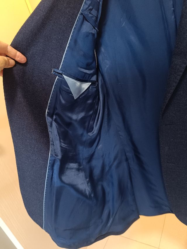 Americana Antonio Miró. Usada en una sola ocasión.