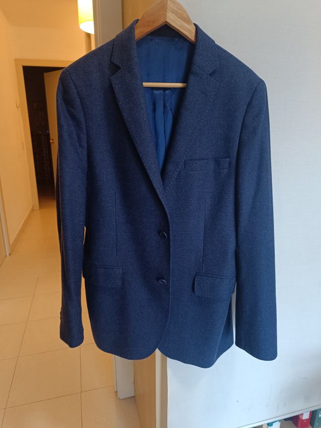 Americana Antonio Miró. Usada en una sola ocasión.