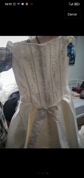 vestido de novia con velo