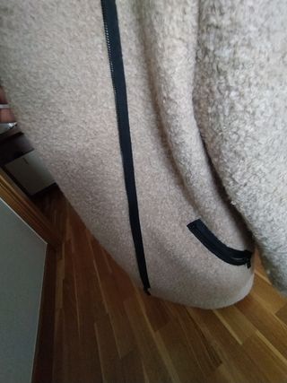 Abrigo de trf, de Zara