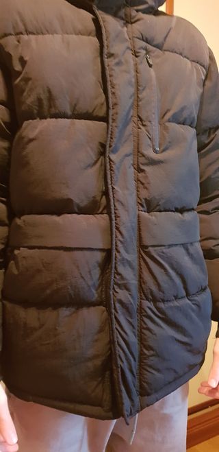chaqueta plumas negra