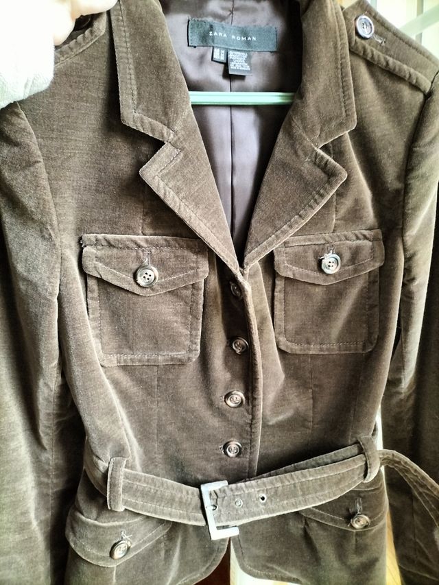 Americana marrón Zara