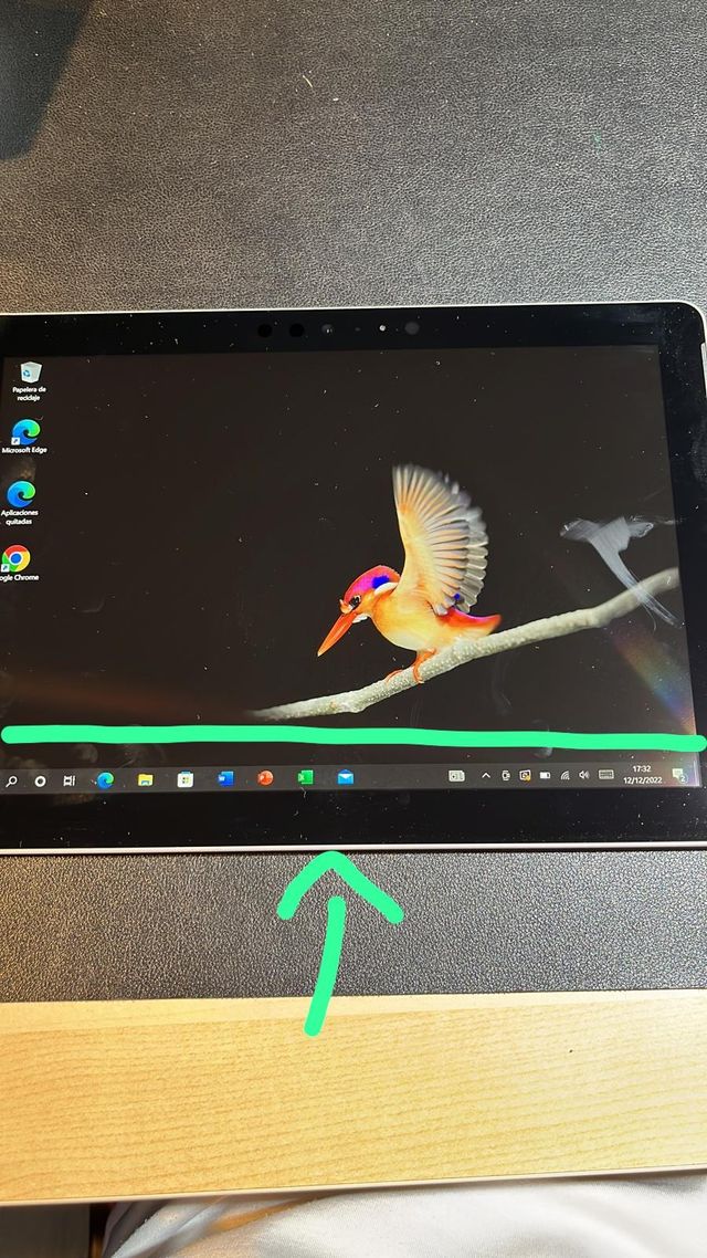 Surface GO LEER