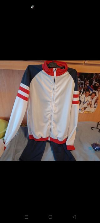 Chándal hombre blanco y azul marino talla M 