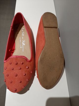 Zapato plano con tachuelas n°36