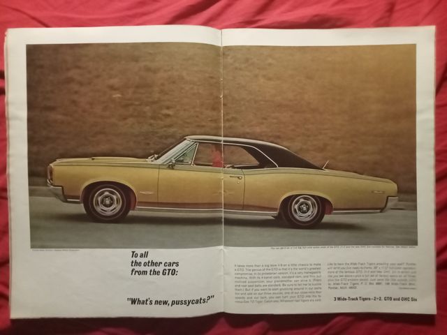 car & driver 1963 y 1966 Dodge charger riviera